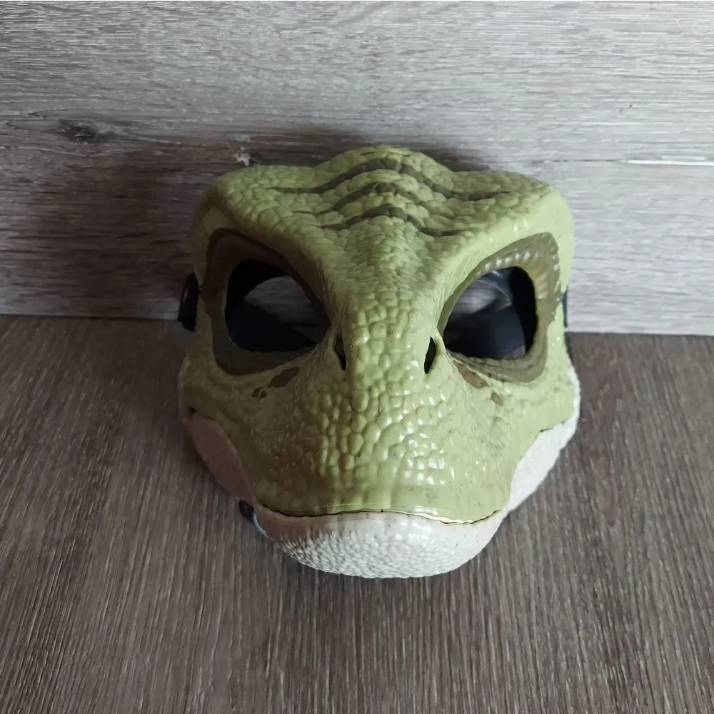 Jurassic World Green Velociraptor Raptor Dinosaur Mask Jurassic Park